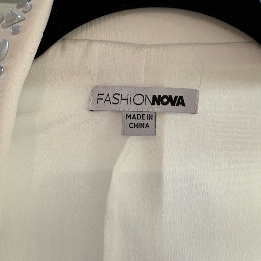 Fashion Nova White Pantsuit w/ Silver (crushed mirror look) XL - Picture 9 of 14